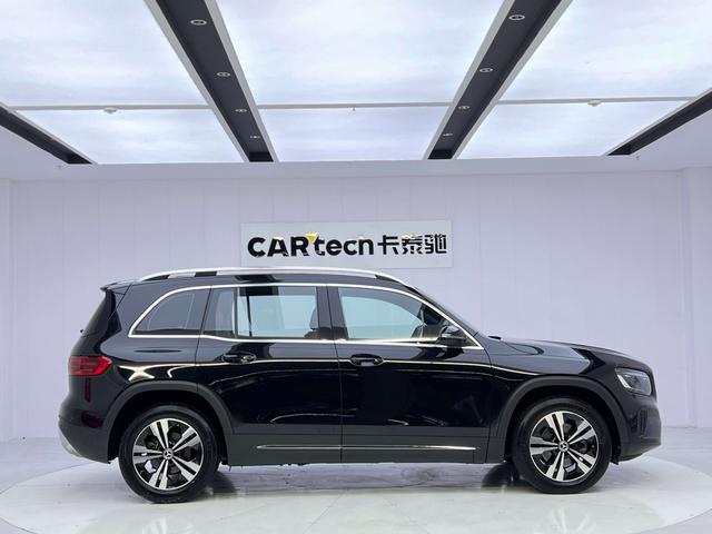 Mercedes-Benz GLB 2024 thumb 3