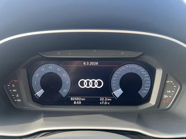 Audi Q3 2020 thumb 9