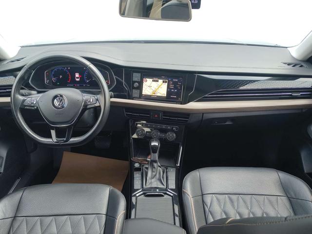 Volkswagen Passat 2019 thumb 8
