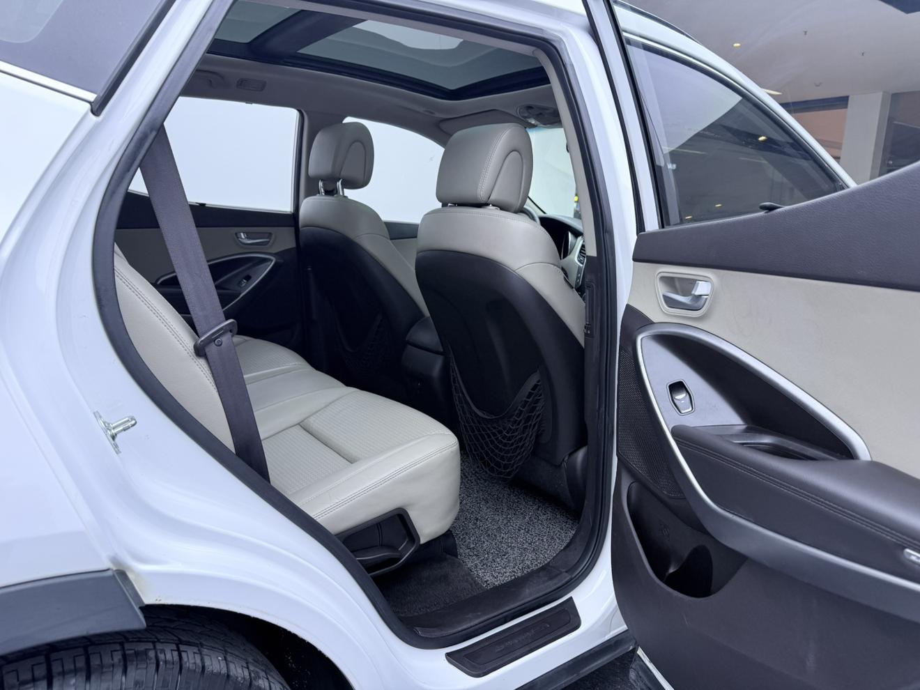 Hyundai Santa Fe 2015 thumb 12