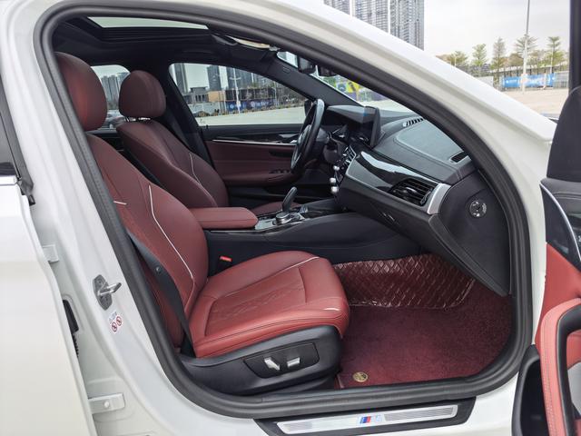 BMW 5 серии 2022 thumb 3