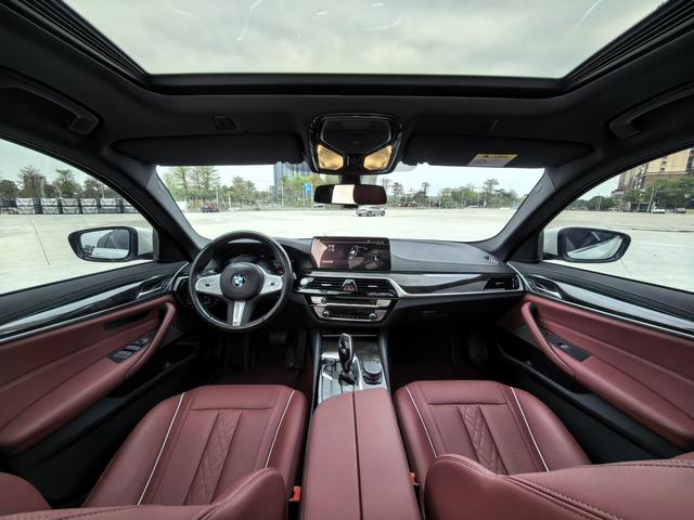 BMW 5 серии 2022 thumb 9