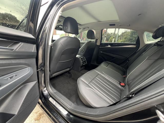 Volkswagen Passat 2022 thumb 7