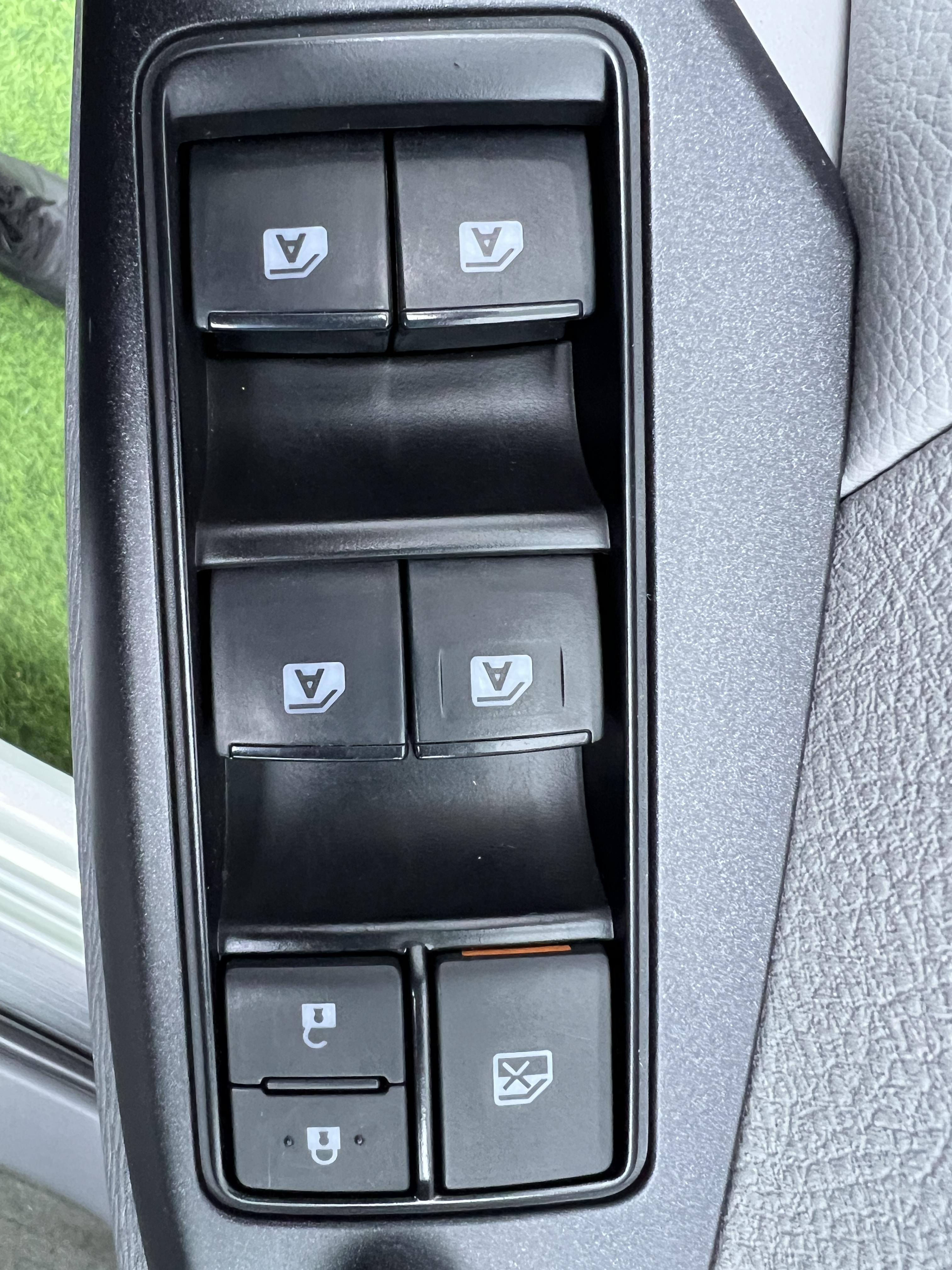 Toyota Sienna 2019 thumb 10