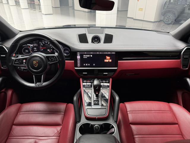 Porsche Cayenne 2019 thumb 12