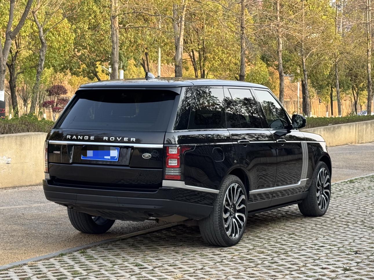 Land Rover Range Rover 2018 thumb 5