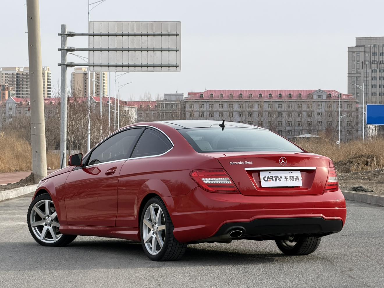Mercedes-Benz C-Class 2015 thumb 3