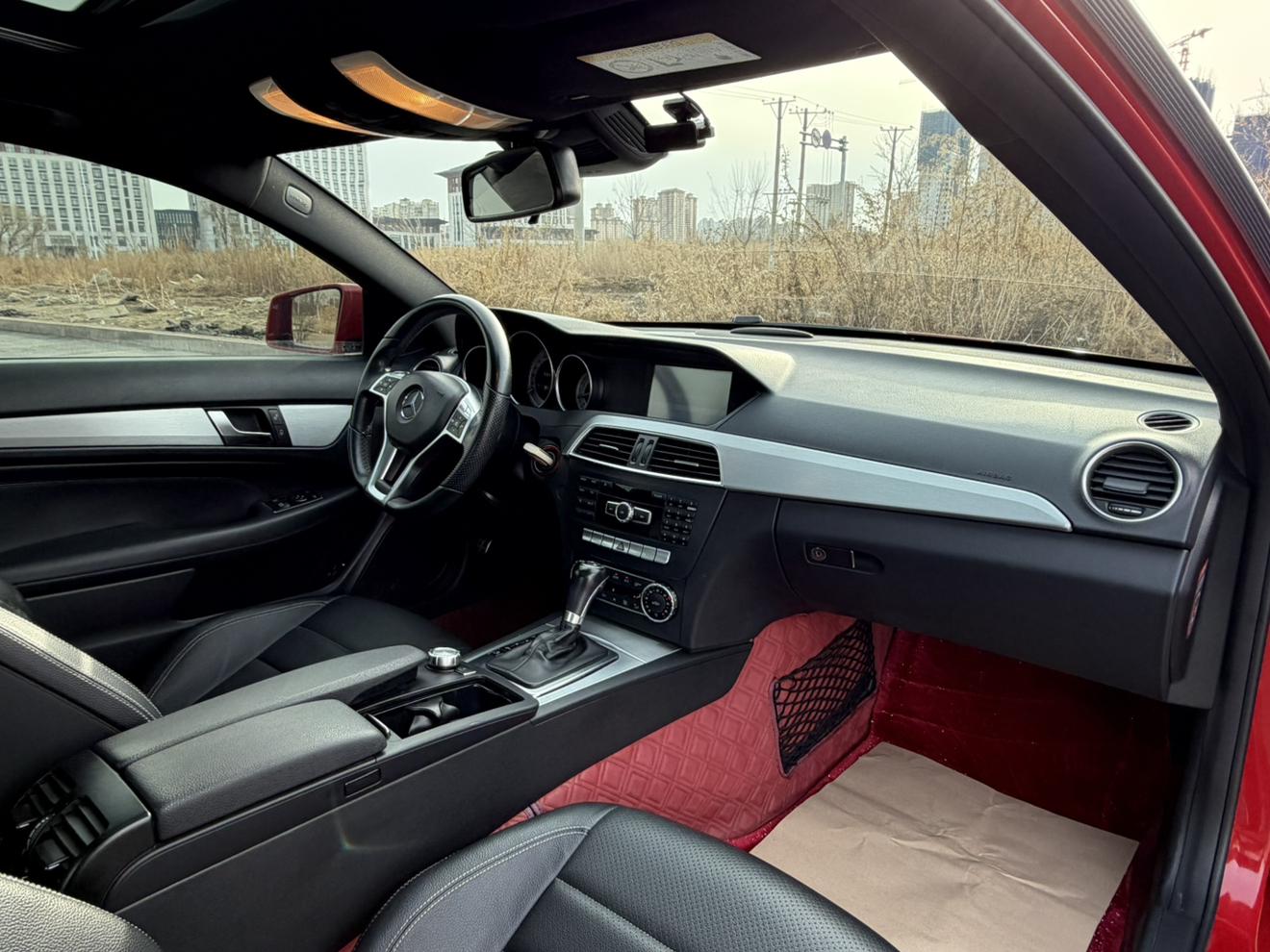 Mercedes-Benz C-Class 2015 thumb 10