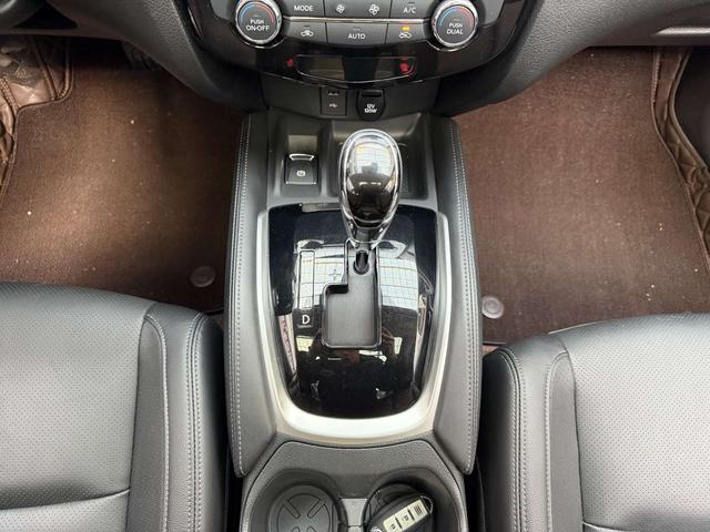 Nissan X-Trail 2022 thumb 6