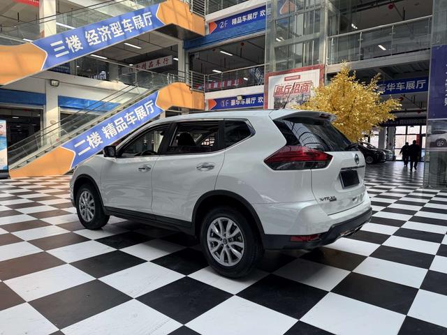 Nissan X-Trail 2022 thumb 12