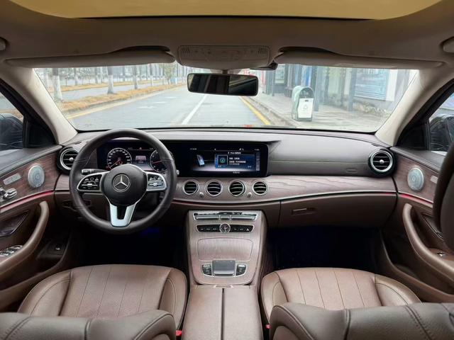 Mercedes-Benz E-Class 2020 thumb 2