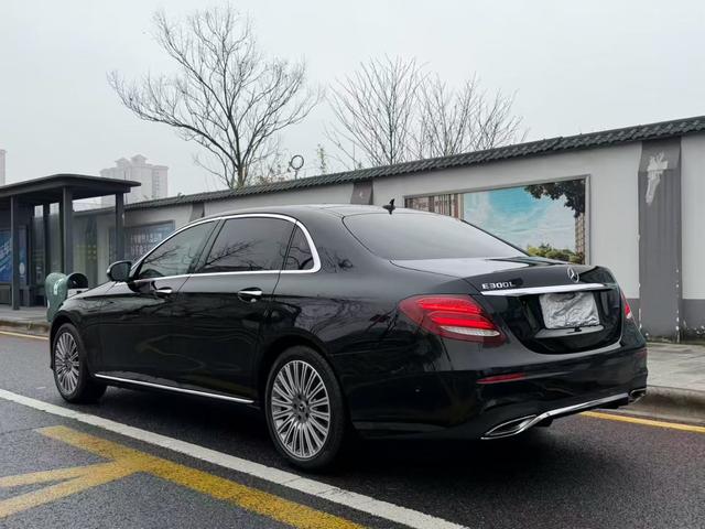 Mercedes-Benz E-Class 2020 thumb 4