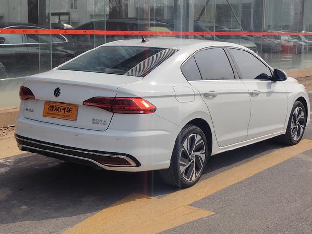 Volkswagen Bora 2024 thumb 4