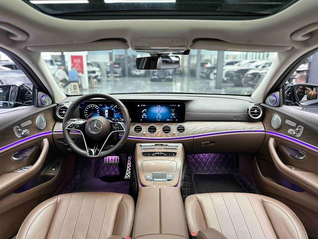 Mercedes-Benz E-Class 2021 thumb 6