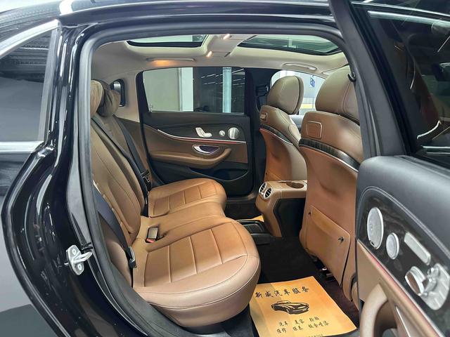 Mercedes-Benz E-Class 2020 thumb 3