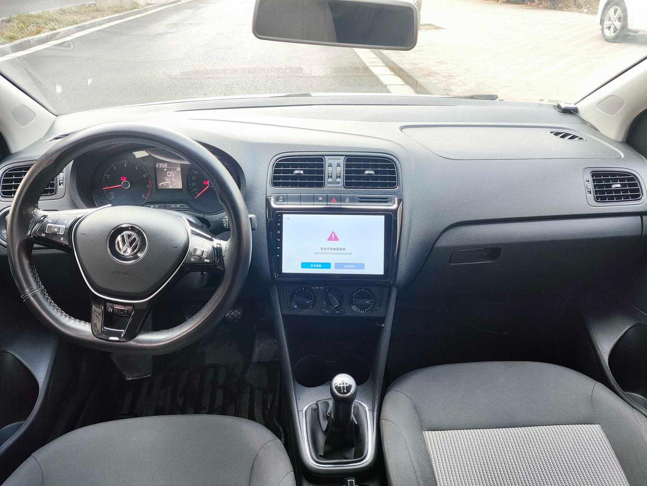 Volkswagen Polo 2019 thumb 5