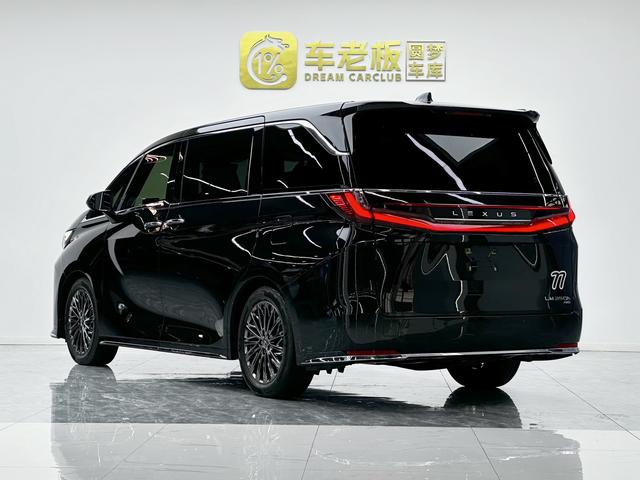 Lexus LM 2023 thumb 4