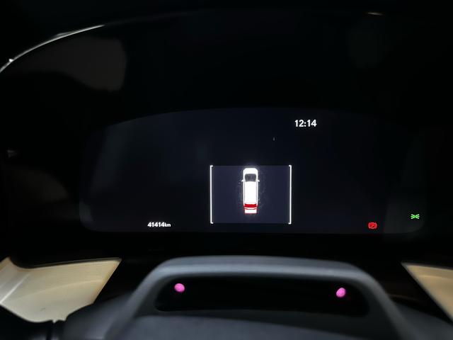 Lexus LM 2023 thumb 7