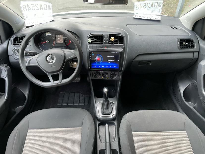 Volkswagen Polo 2013 thumb 4
