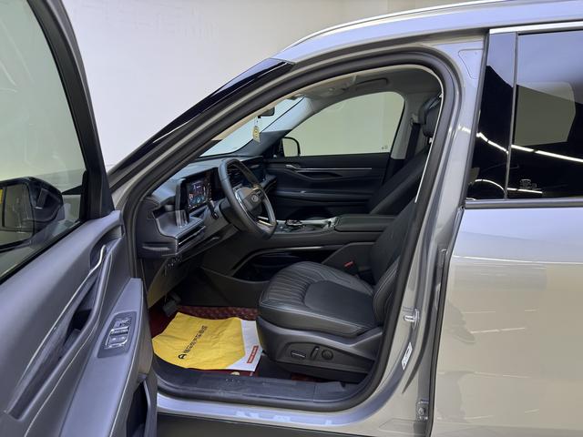 Ford Edge 2025 thumb 9