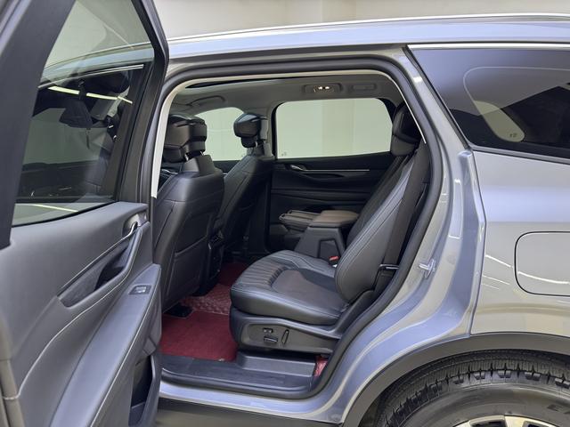 Ford Edge 2025 thumb 10