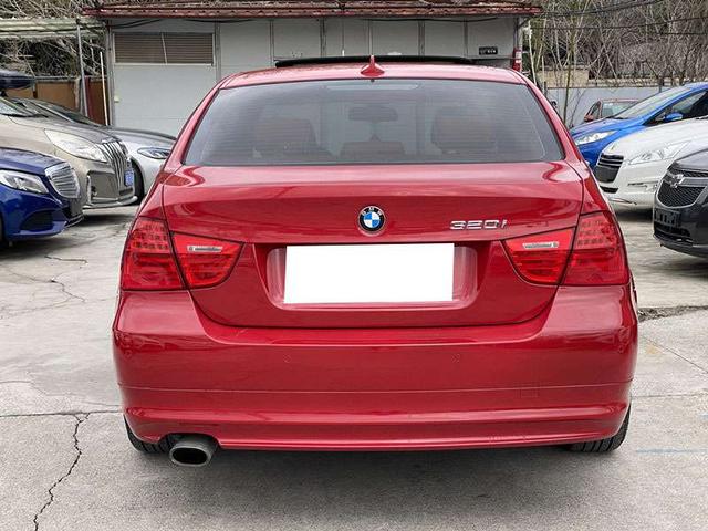 BMW 3 серии 2009 thumb 4