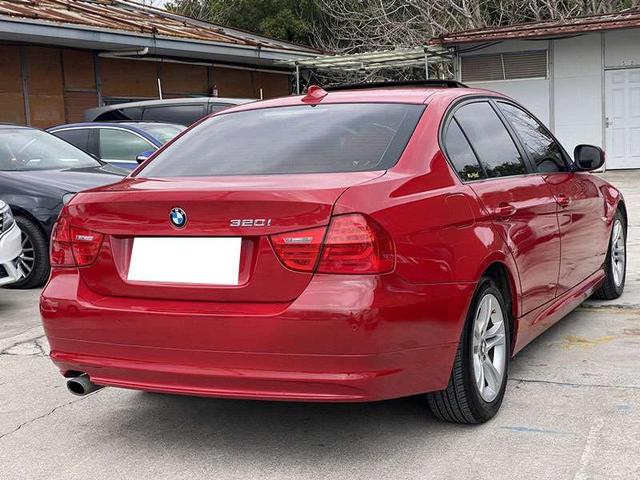 BMW 3 серии 2009 thumb 5