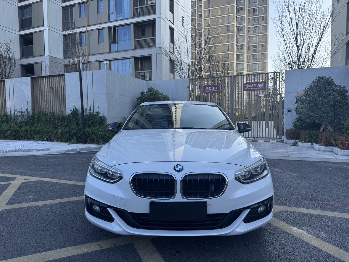 BMW 1 серии 2018 thumb 9