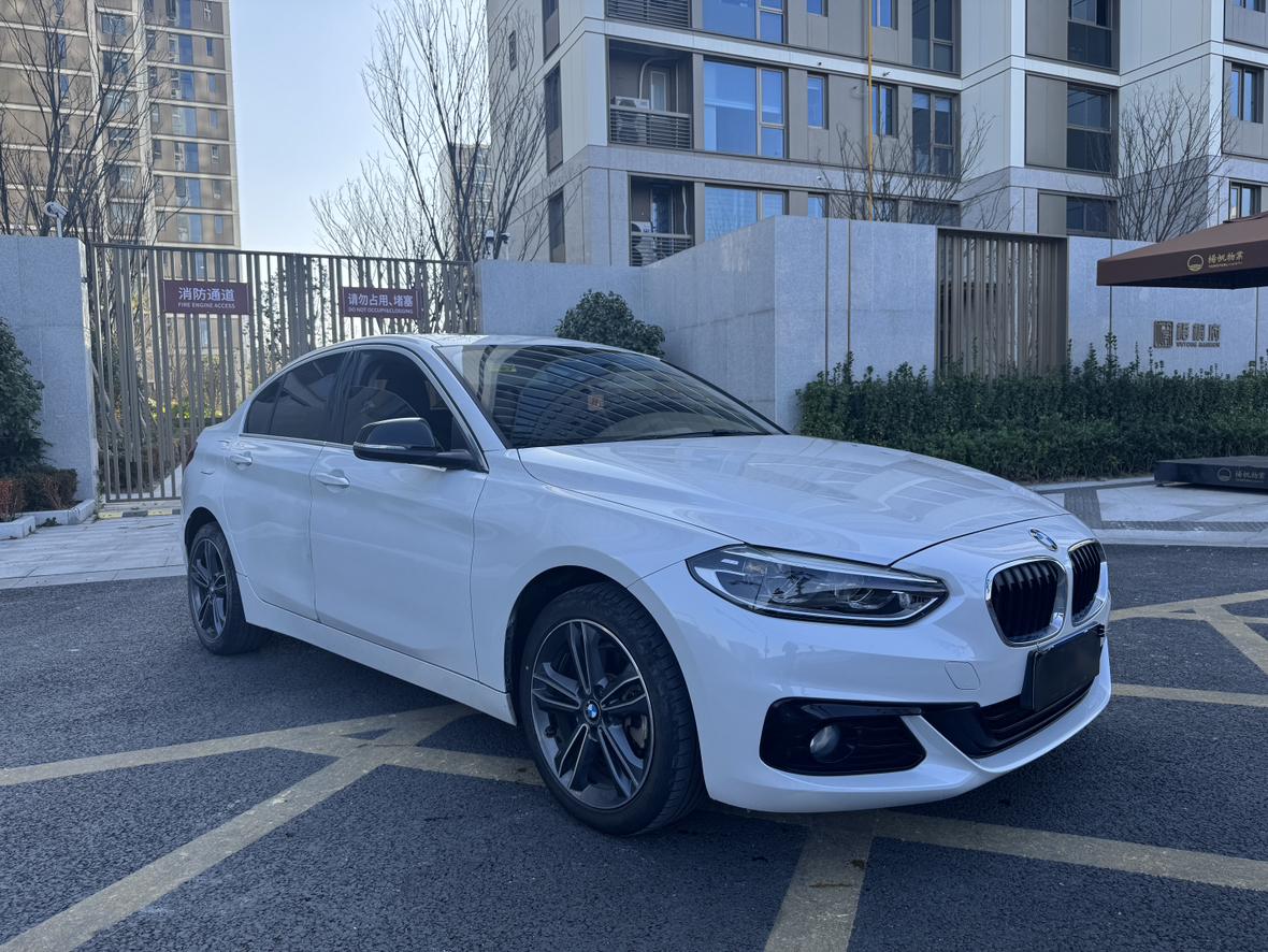 BMW 1 серии 2018 thumb 10