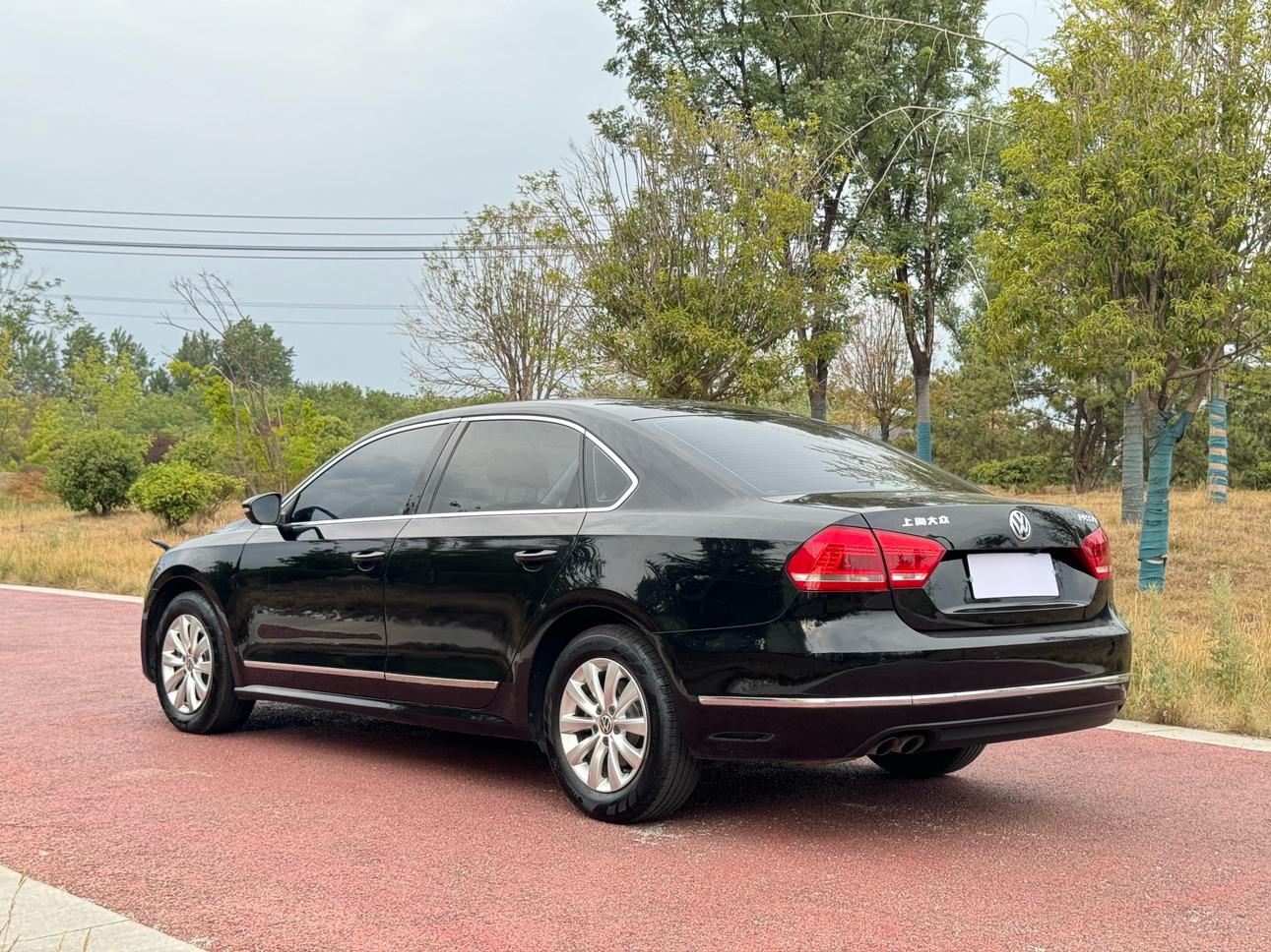 Volkswagen Passat 2016 thumb 12