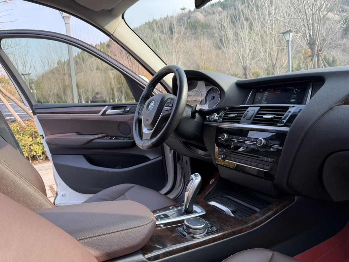 BMW X3 2015 thumb 8
