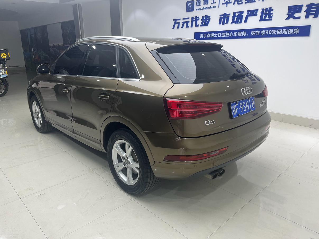 Audi Q3 2016 thumb 3