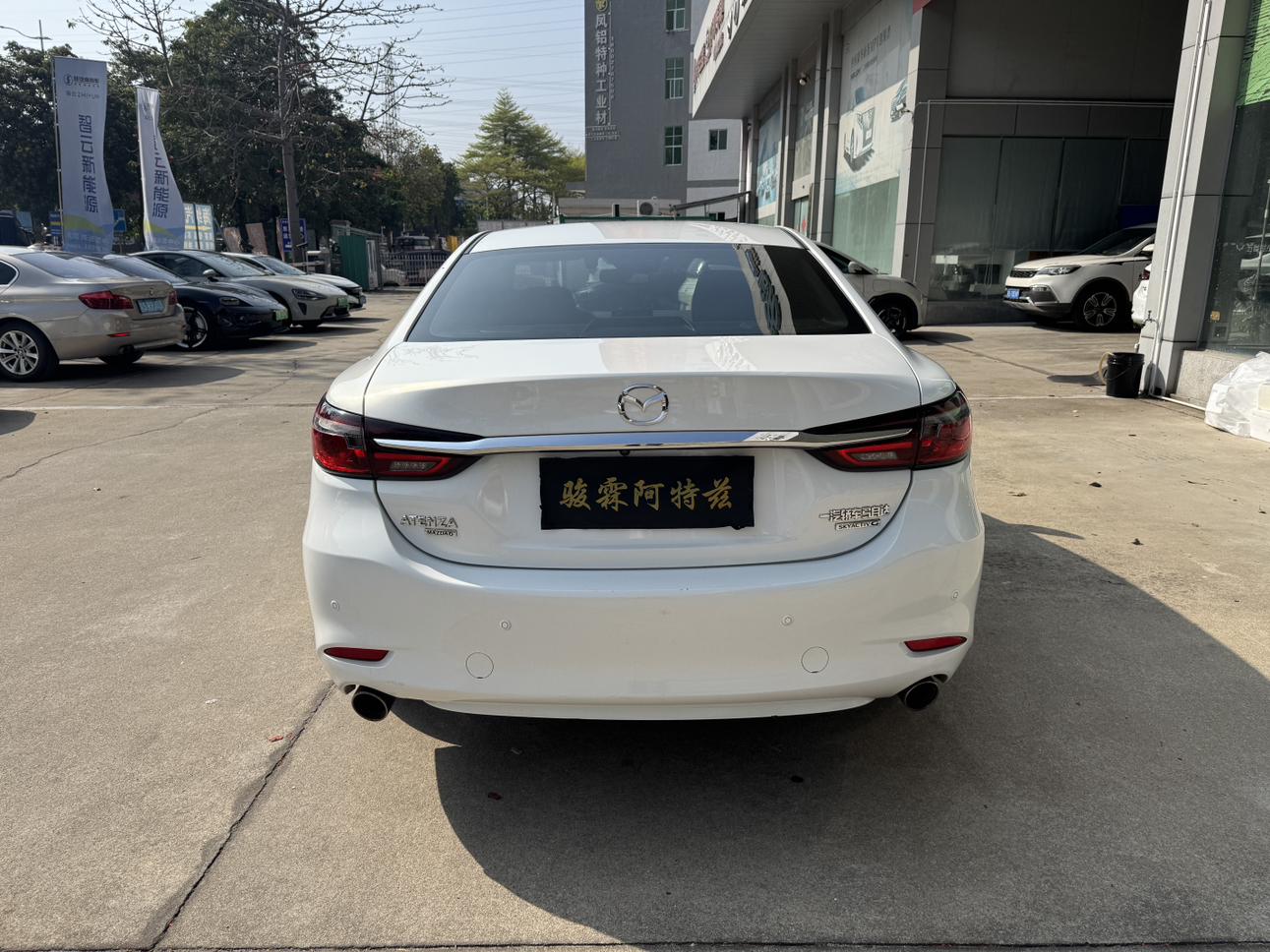 Mazda Atenza 2019 thumb 3
