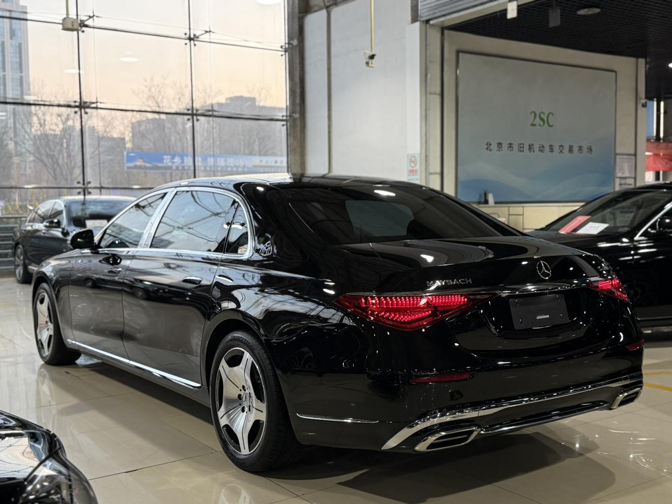 Mercedes-Benz S-Class 2022 thumb 2