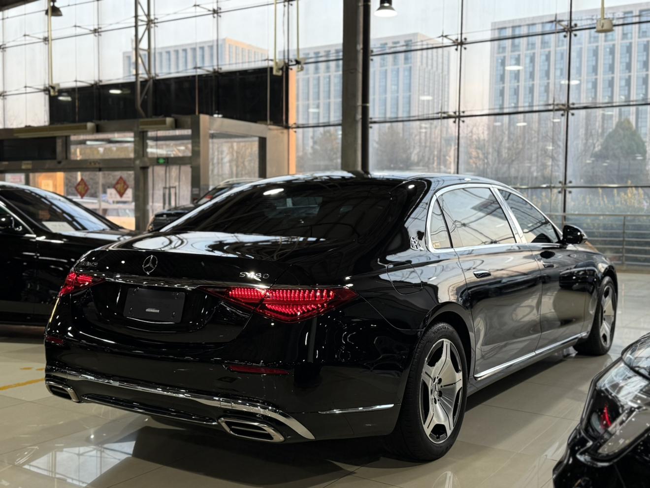 Mercedes-Benz S-Class 2022 thumb 4