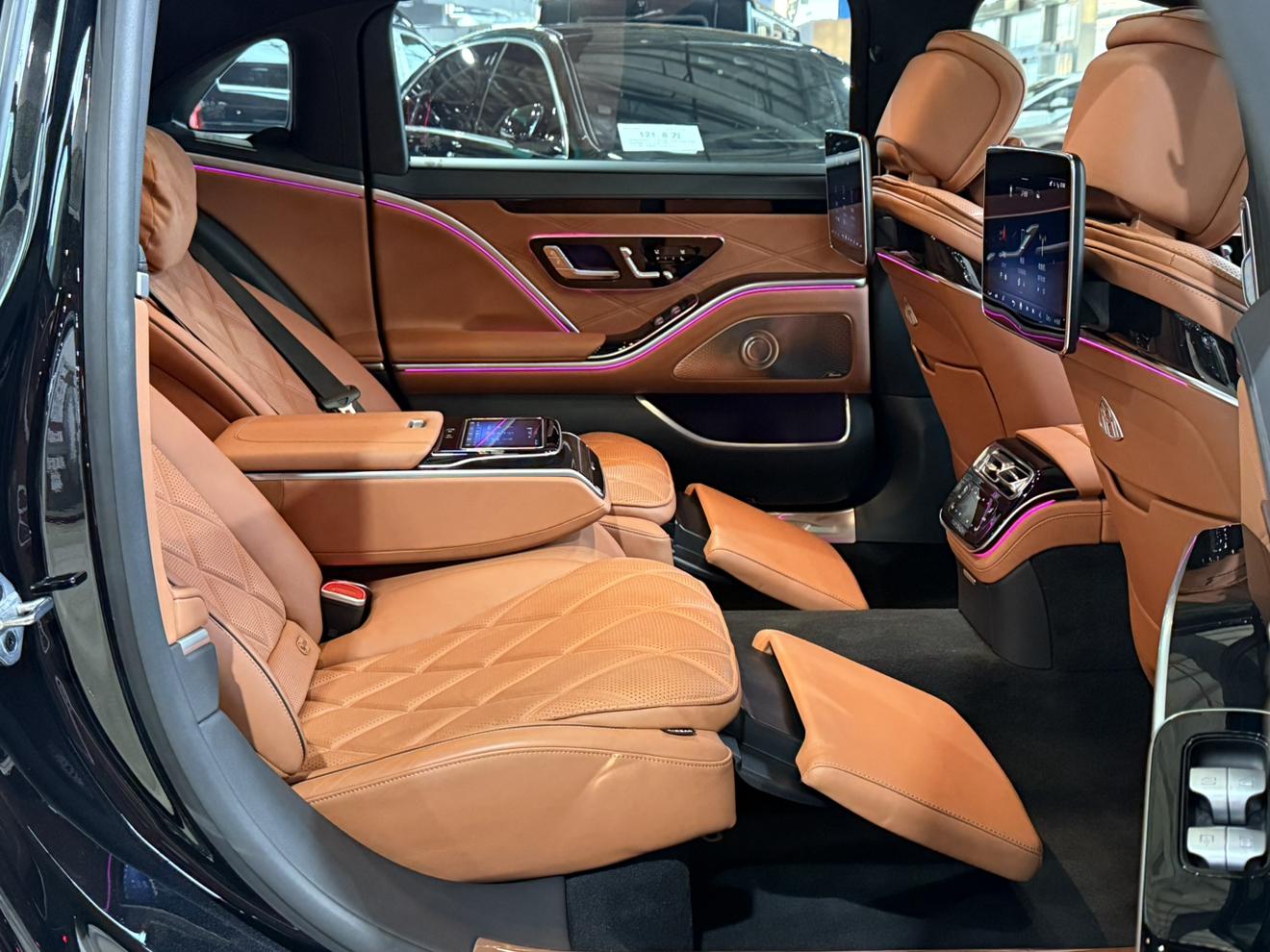Mercedes-Benz S-Class 2022 thumb 5