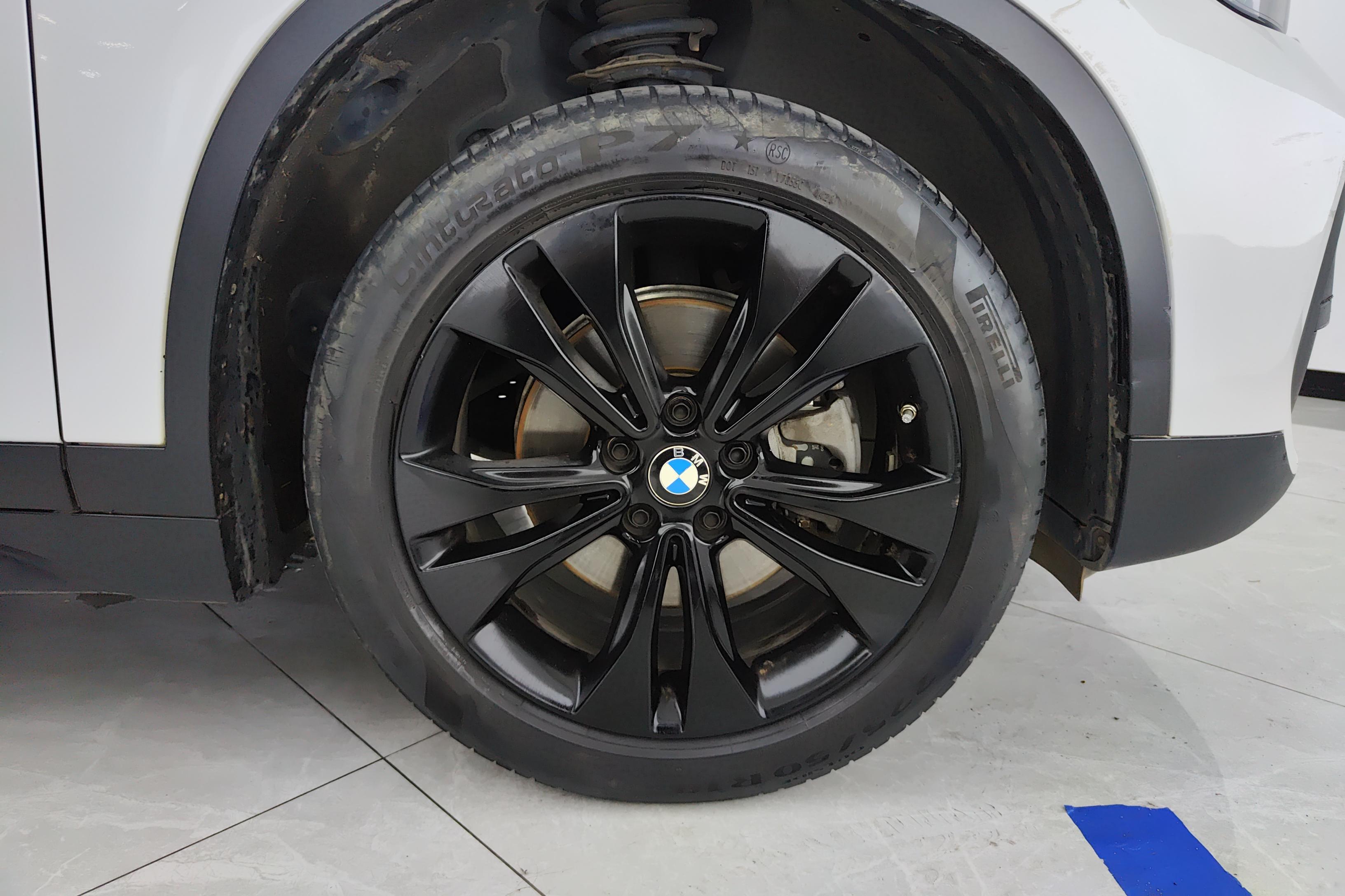 BMW X1 2021 thumb 3