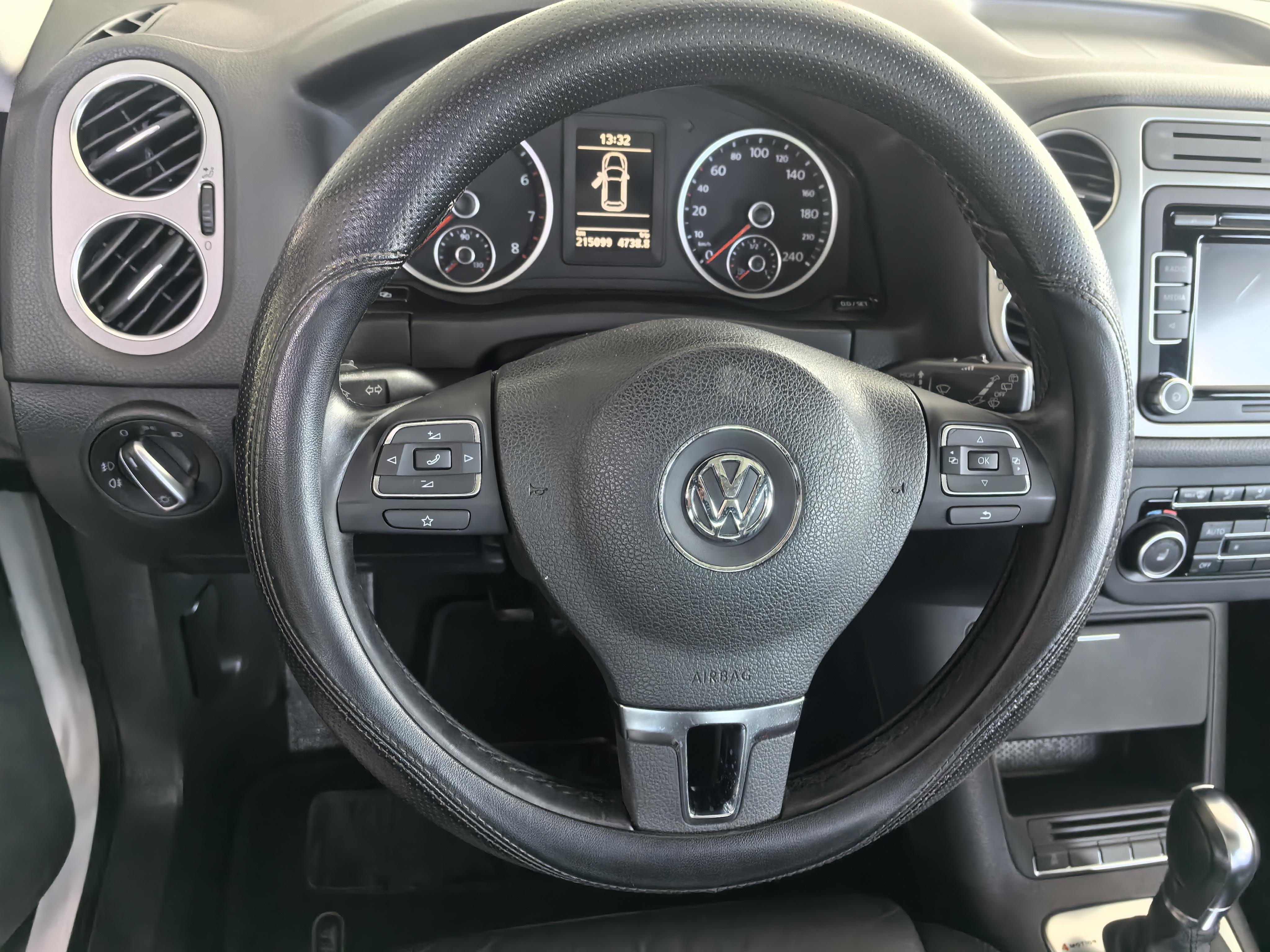 Volkswagen Tiguan 2013 thumb 8