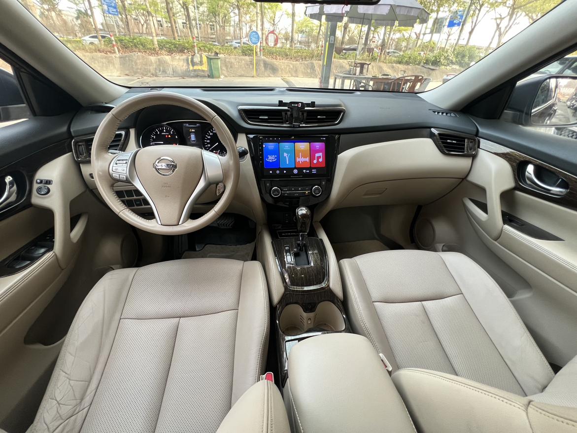 Nissan X-Trail 2015 thumb 4