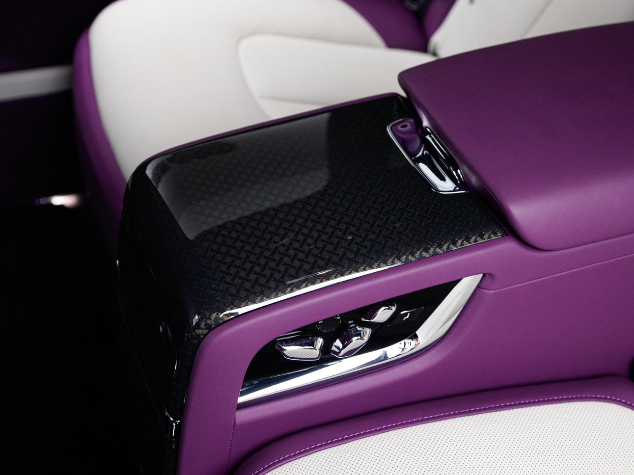 Rolls-Royce Cullinan 2022 thumb 10
