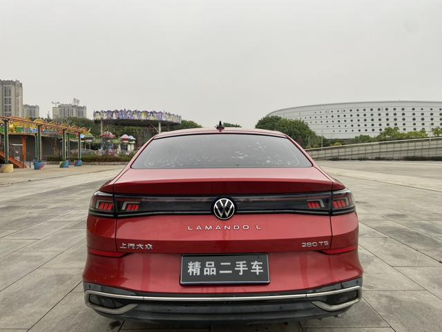 Volkswagen Lamando 2022 thumb 2
