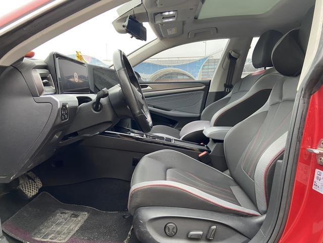 Volkswagen Lamando 2022 thumb 4