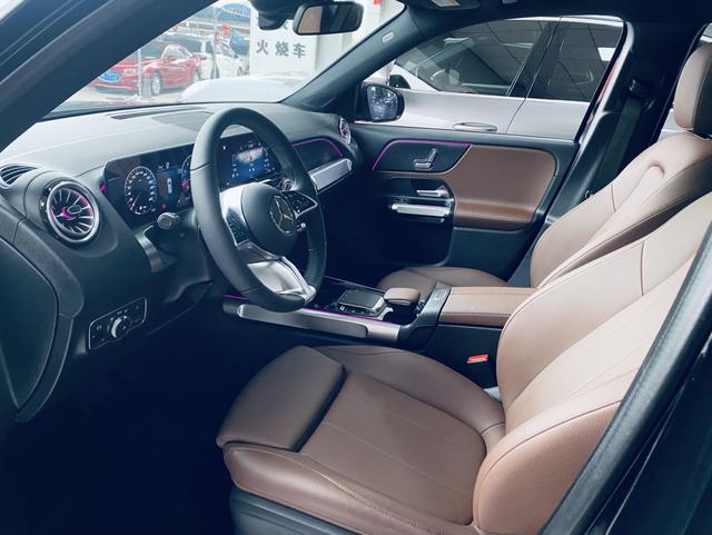 Mercedes-Benz GLB 2024 thumb 2