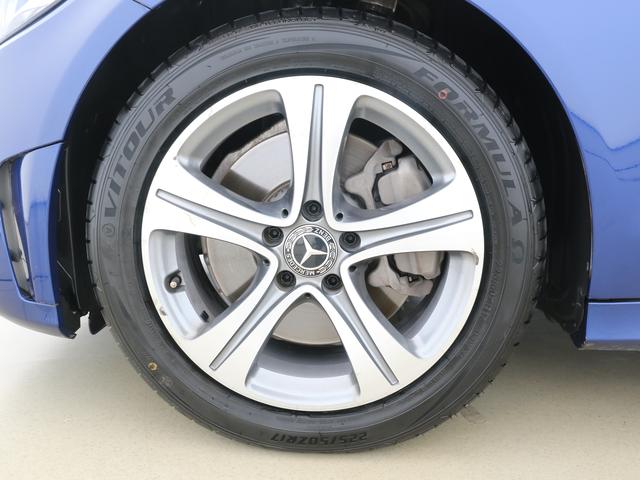 Mercedes-Benz C-Class 2019 thumb 9