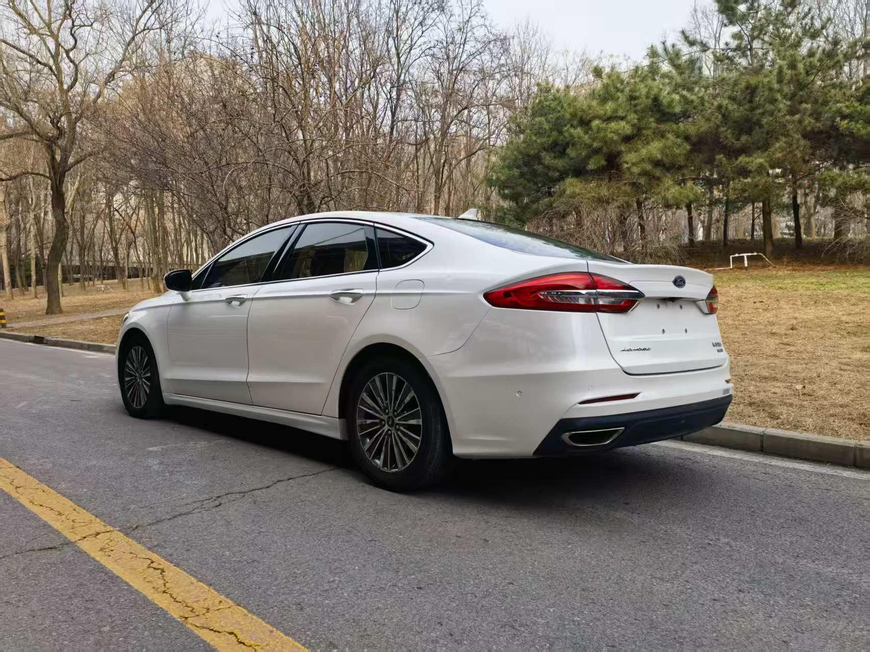 Ford Mondeo 2019 thumb 2
