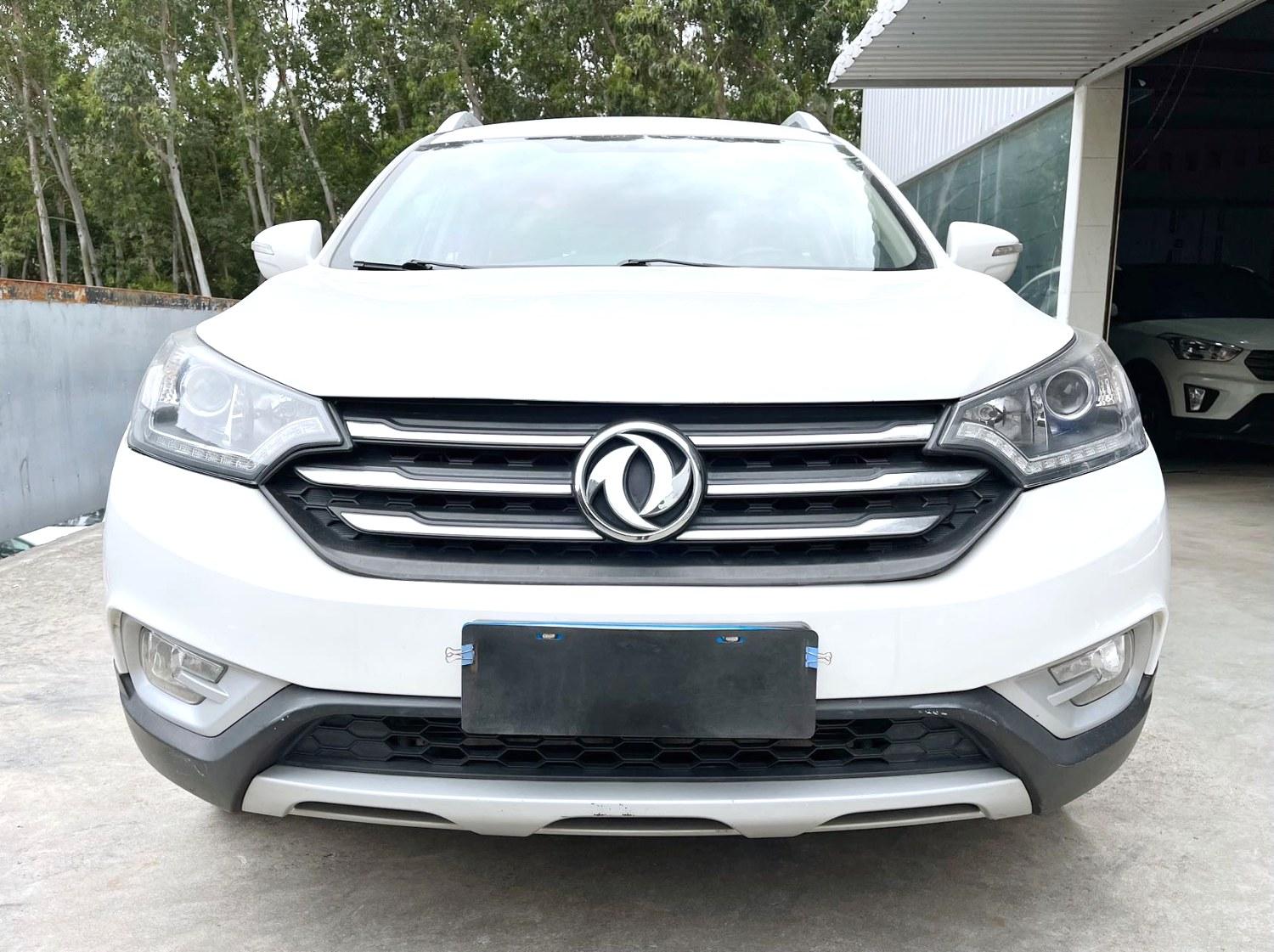 Dongfeng Aeolus AX7 2017 thumb 9