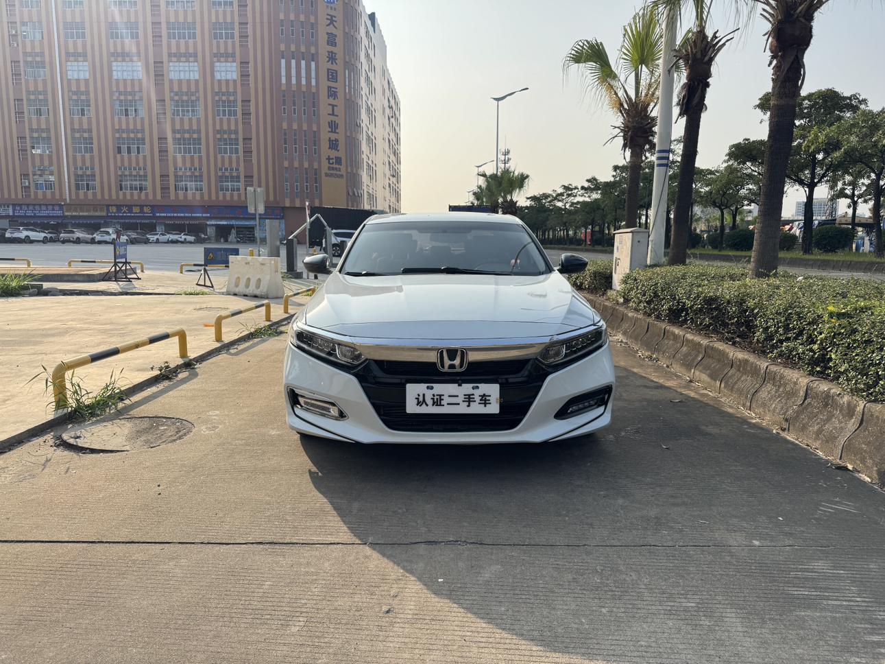 Honda Accord 2018 thumb 10