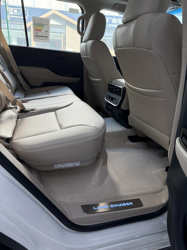 Toyota Land Cruiser 2025 thumb 7