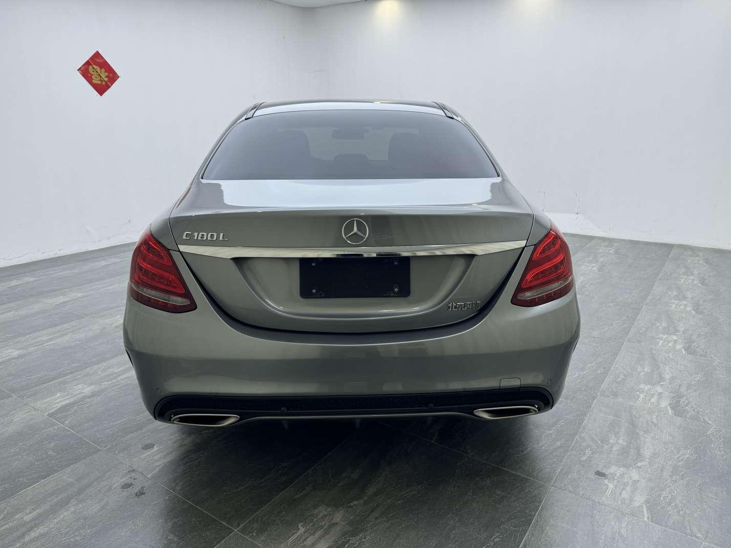 Mercedes-Benz C-Class 2016 thumb 3