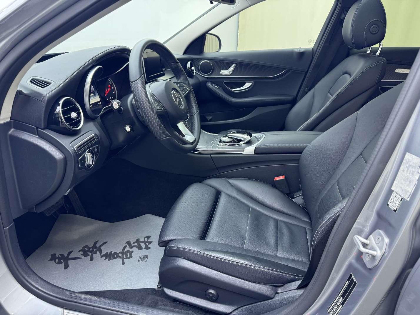 Mercedes-Benz C-Class 2016 thumb 12